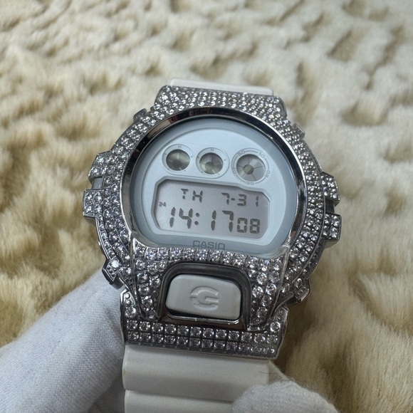 Casio  G-Shock DW-6900WW with CZ casing